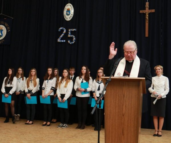 25 éves fennállását ünnepelte a Padányi Katolikus Iskola november 11-én