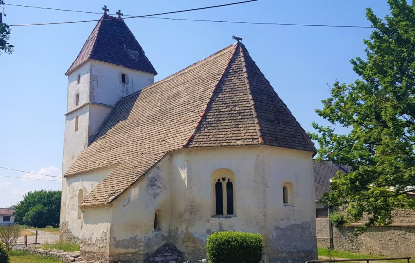 Tájékoztatás  a berhidai templom felújítási munkálatairól