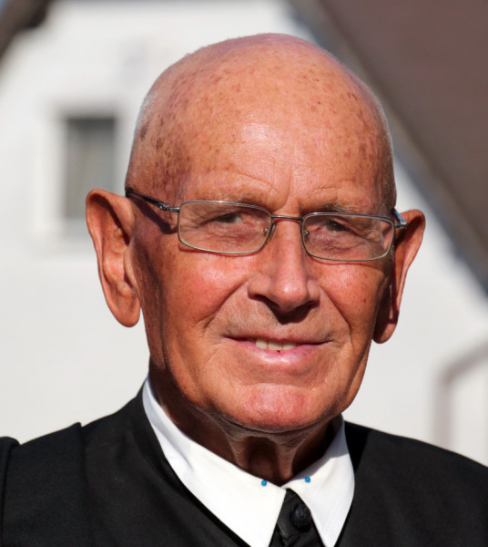 Elhunyt Lövey József Félix OSB