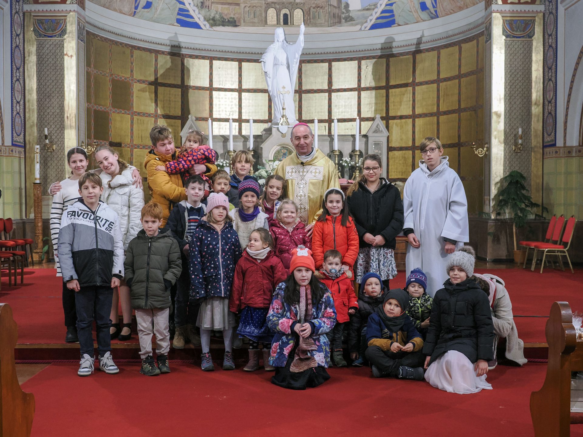 A Schönstatt Családakadémia hálaadó szentmiséje és diplomaosztója Balatonfüreden