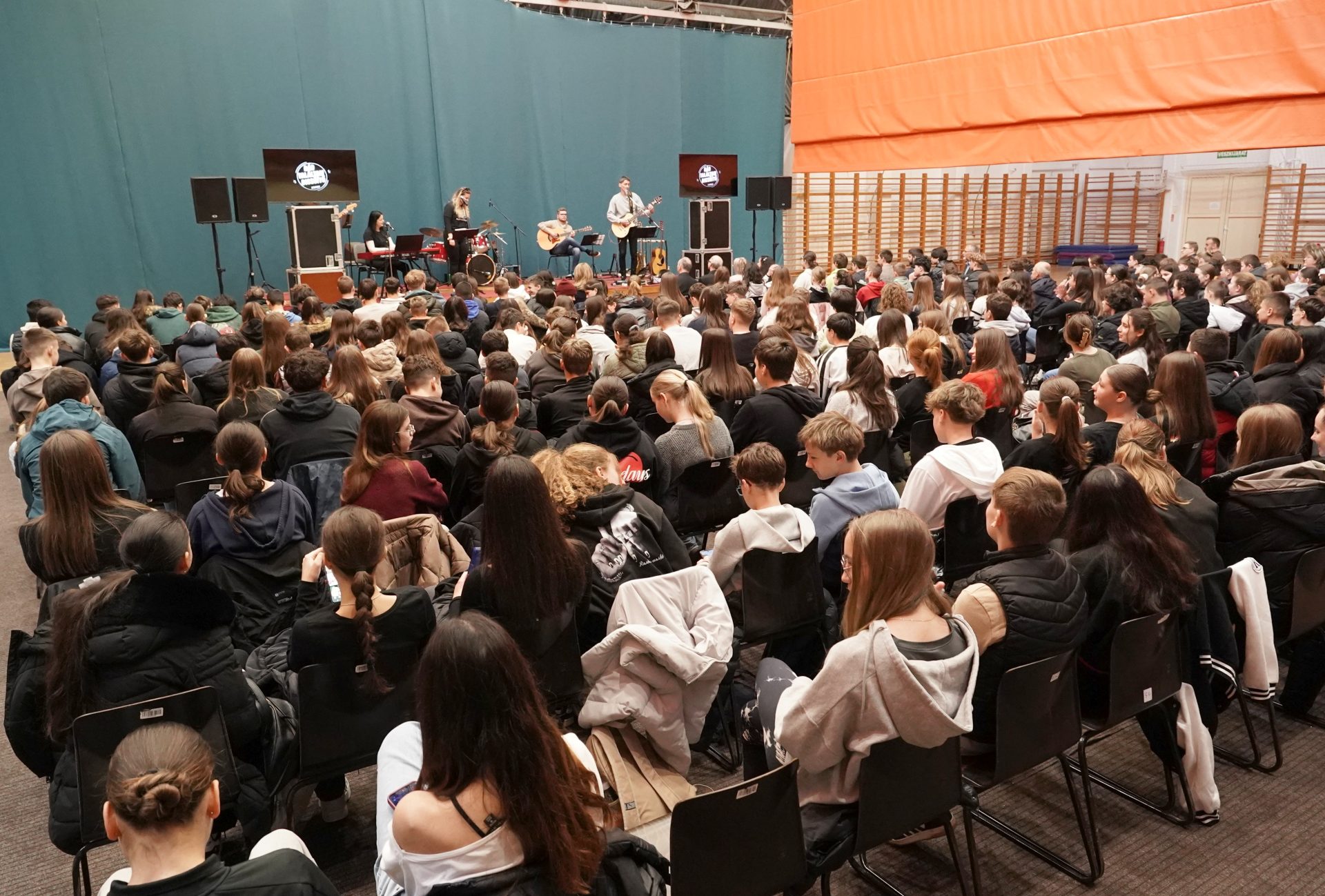 „Nem vagytok egyedül” – Régiós bérmálkozási felkészítő találkozó Keszthelyen