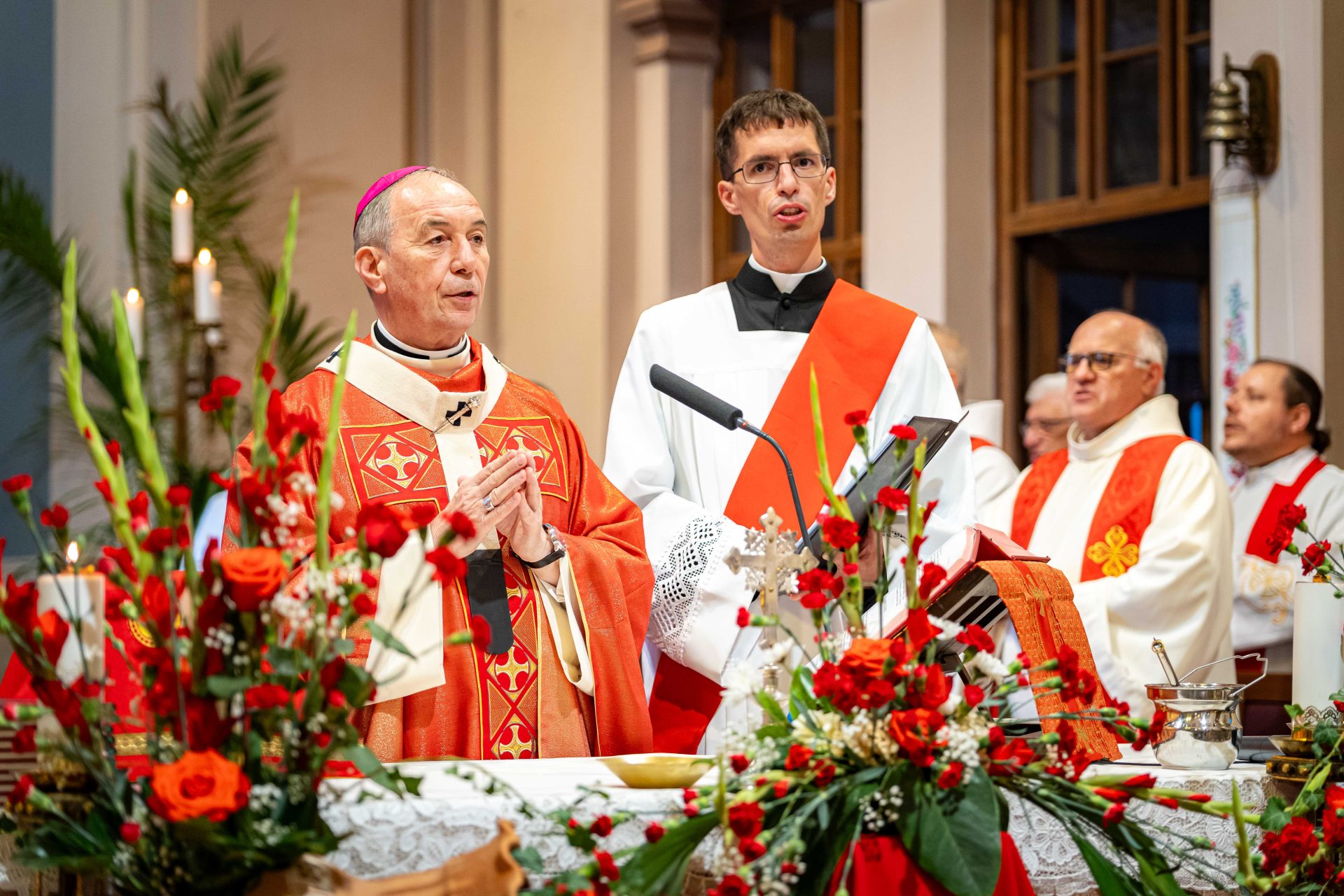 A Szentlélek vezetésével – Veni Sancte szentmisével kezdődött az új tanév