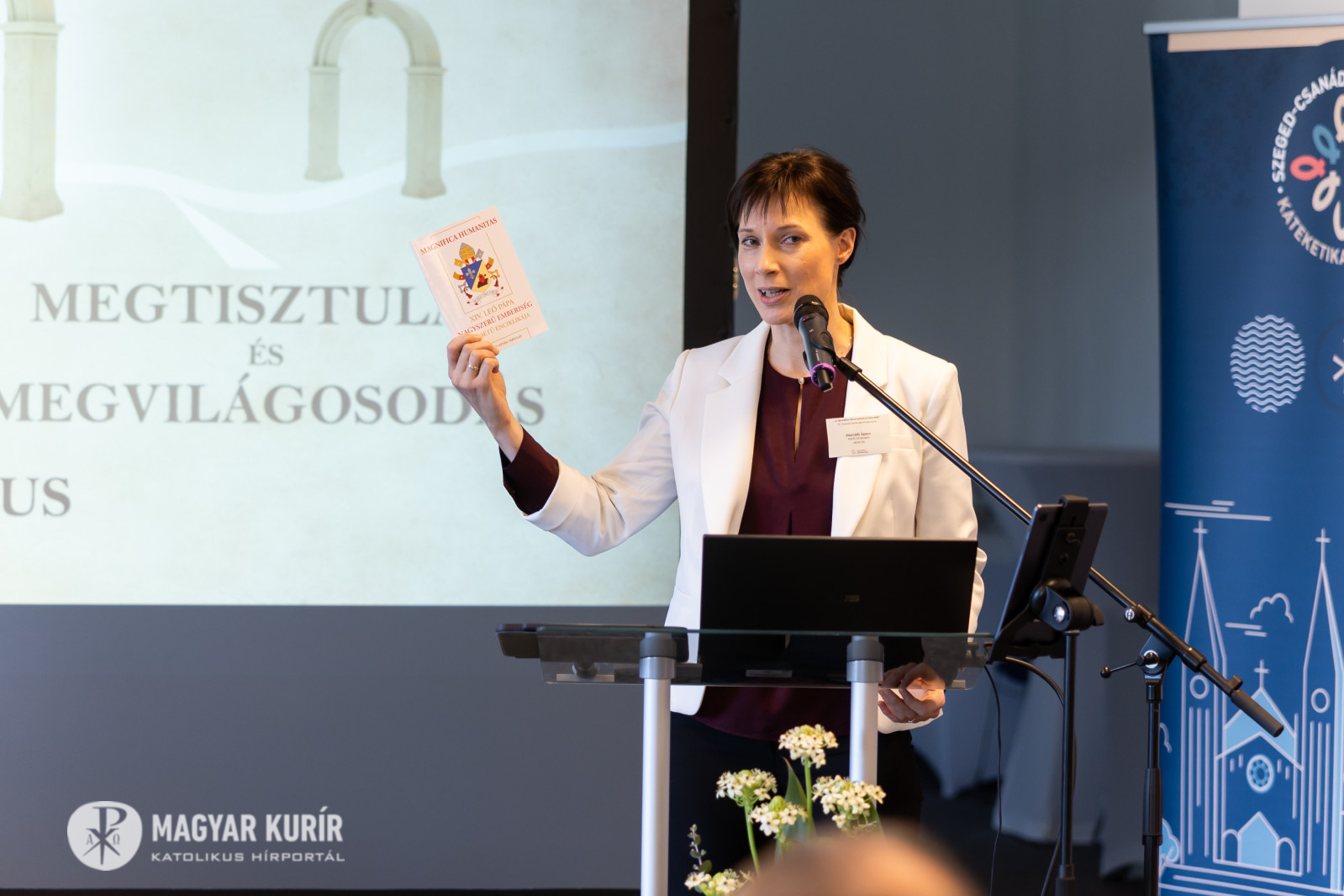 Az igaz hit átadása a digitális korban – Nemzeti kateketikai kongresszust tartottak Szegeden